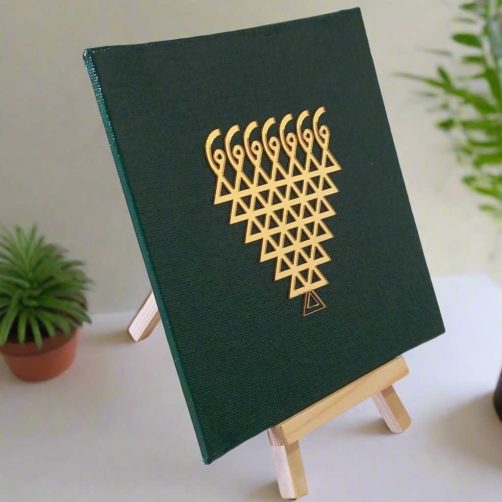 Golden Saraswati stand in pine wood 🙏🌼⚛️