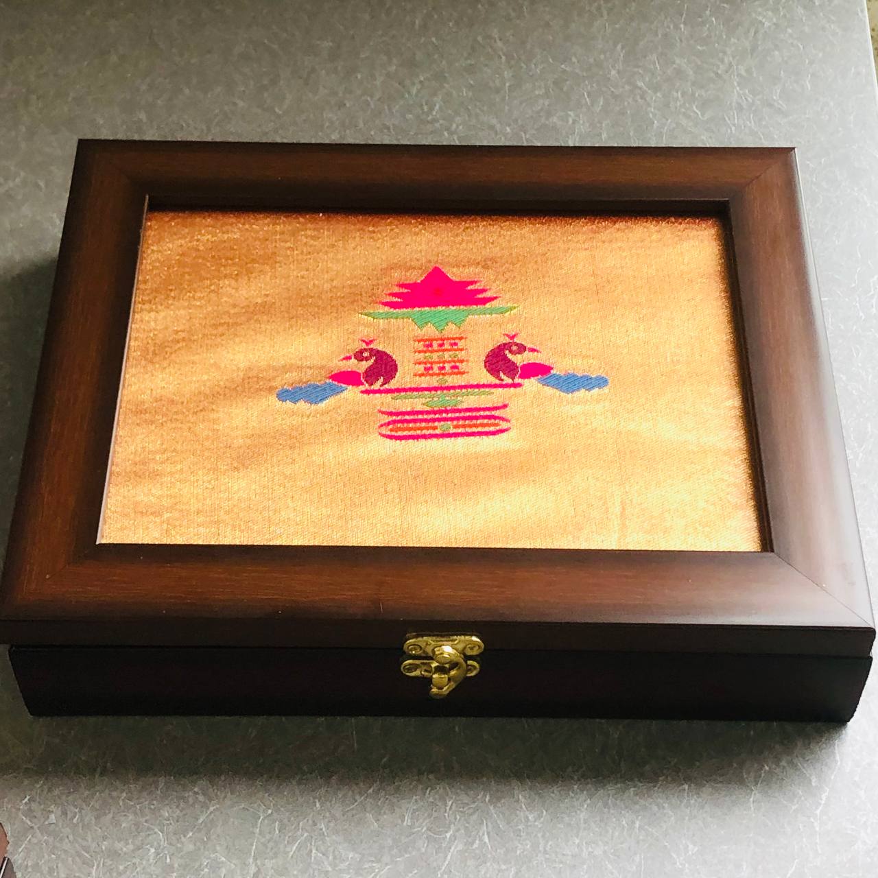 Golden Paithani Jewellery Box ♥️😍✨