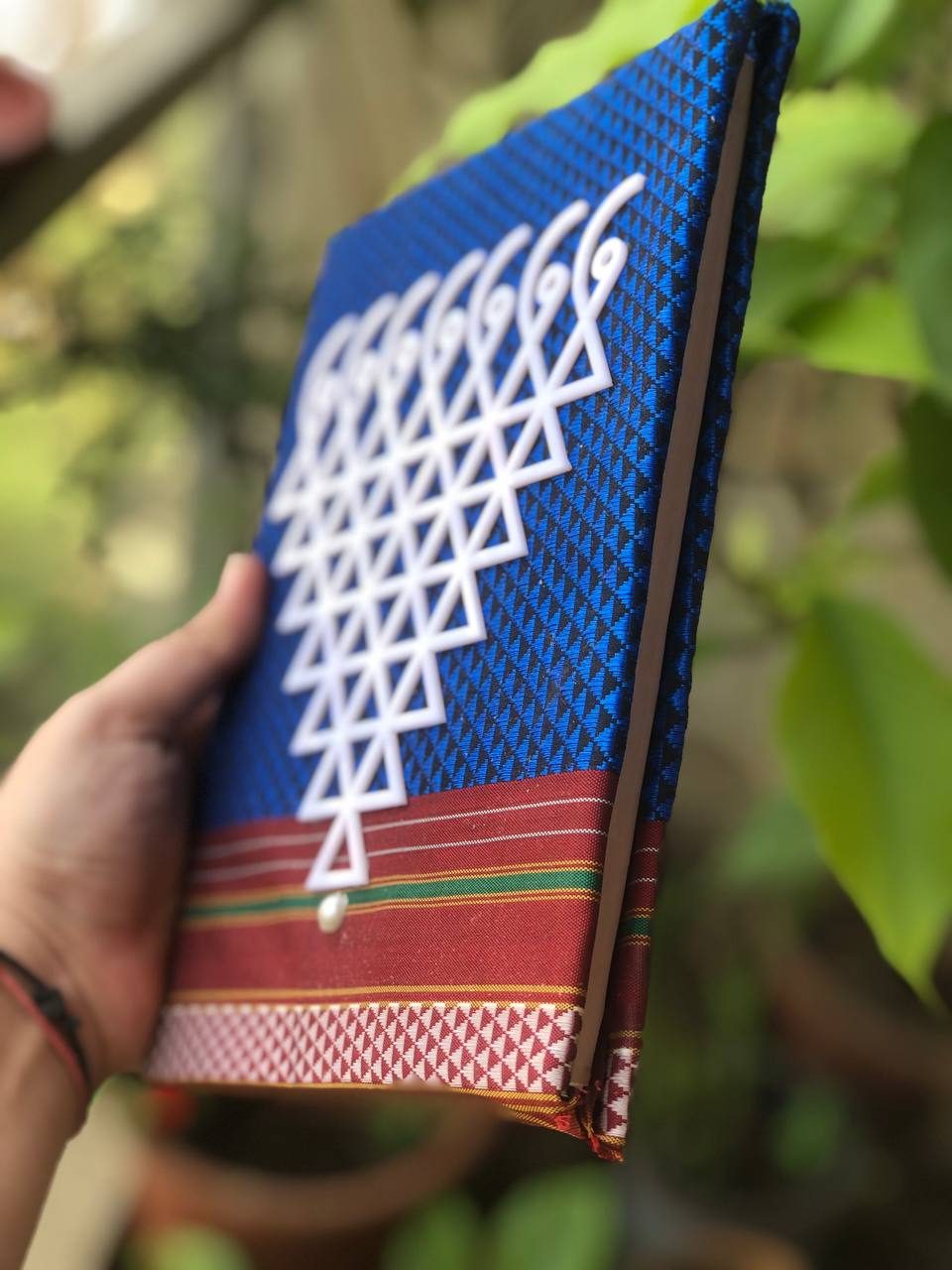 Saraswati Khan fabric diary 📘📗📕📙
